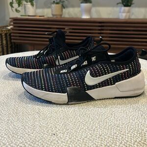 Nike Ashin Modern SE Multicolour Running Shoe 5.5Y